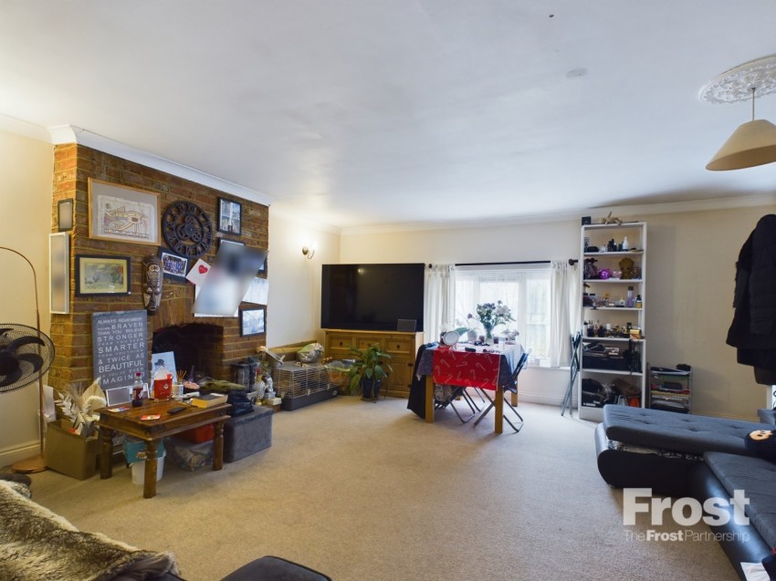Images for Fairfield Avenue, Staines-Upon-Thames, Middlesex EAID:2640919782 BID:STL