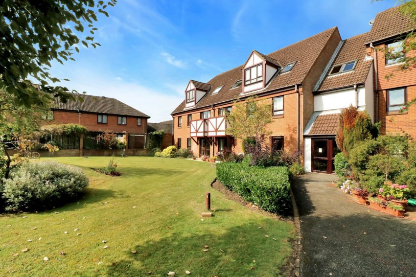 Images for Amersham, Buckinghamshire EAID:2640919782 BID:AME