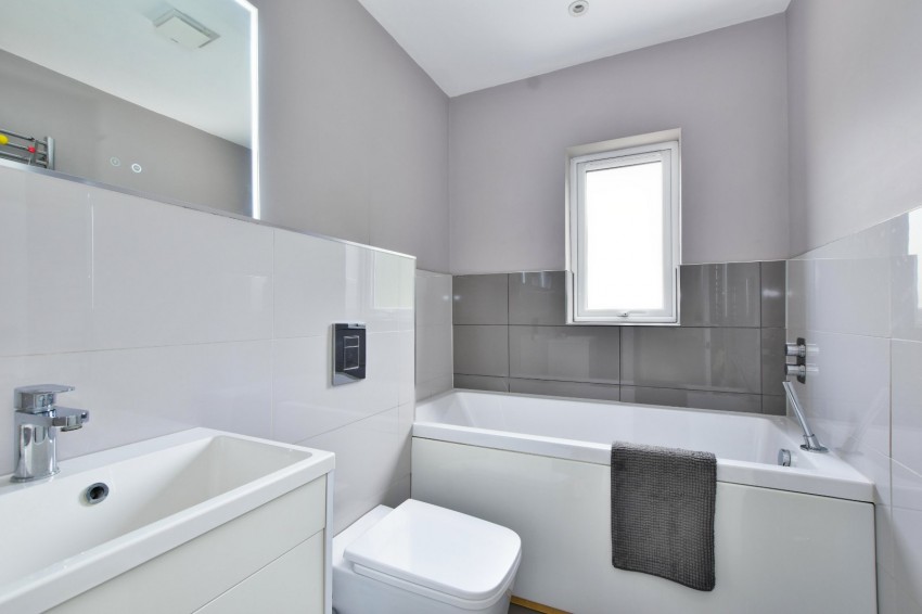 Images for Amersham, Buckinghamshire EAID:2640919782 BID:AME
