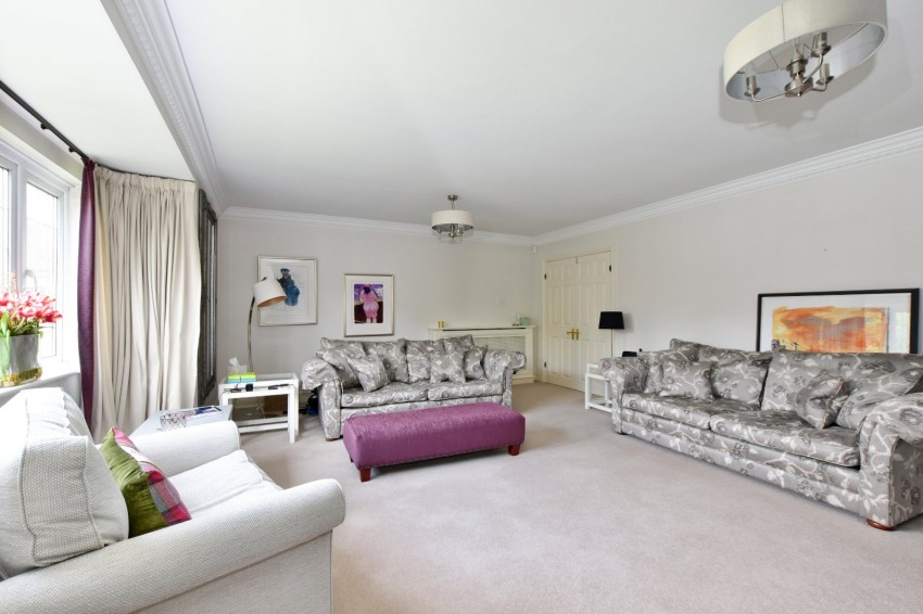 Images for Amersham, Buckinghamshire EAID:2640919782 BID:AME