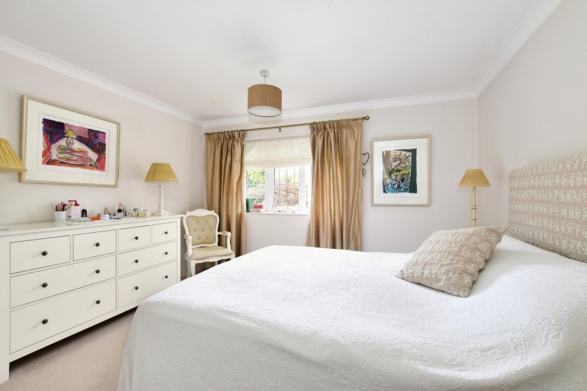 Images for Amersham, Buckinghamshire EAID:2640919782 BID:AME