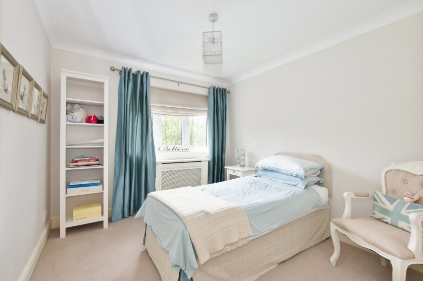 Images for Amersham, Buckinghamshire EAID:2640919782 BID:AME