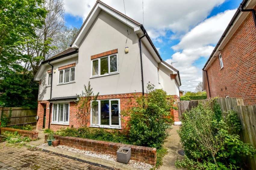 Images for Little Chalfont, Buckinghamshire EAID:2640919782 BID:AME