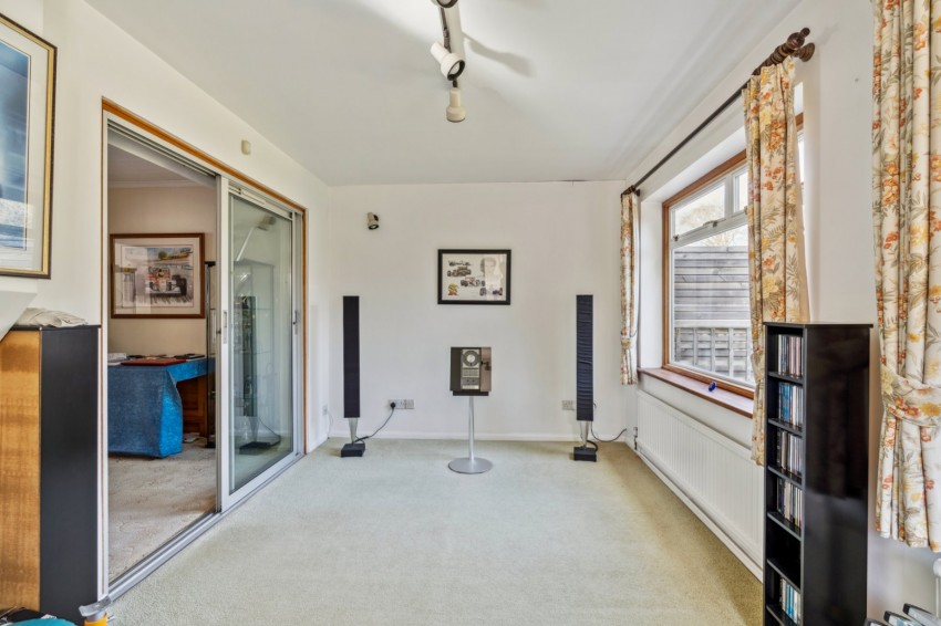 Images for Amersham, Buckinghamshire EAID:2640919782 BID:AME