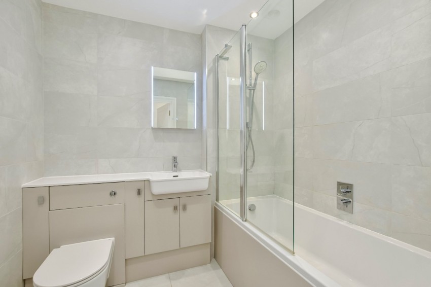 Images for Amersham, Buckinghamshire EAID:2640919782 BID:AME