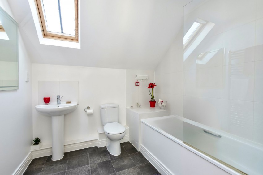 Images for Amersham, Buckinghamshire EAID:2640919782 BID:AME