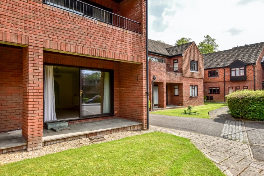 Images for Amersham, Buckinghamshire EAID:2640919782 BID:AME