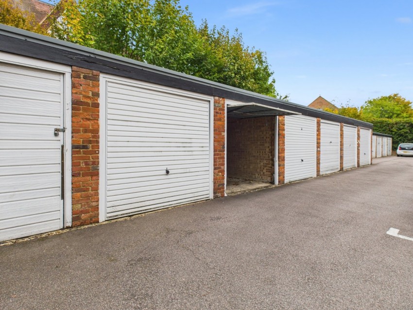 Images for Chesham Road, Amersham, Buckinghamshire EAID:2640919782 BID:AME