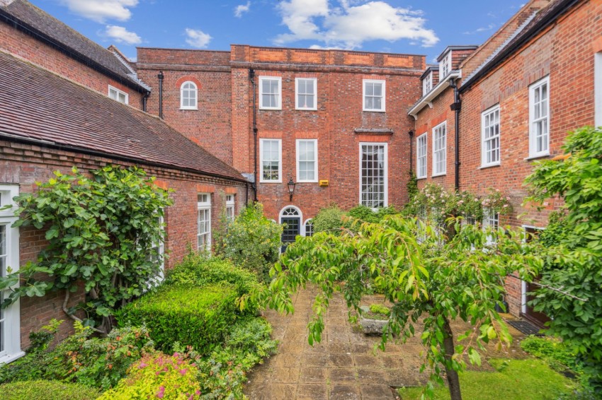 Images for Amersham, Buckinghamshire EAID:2640919782 BID:AME
