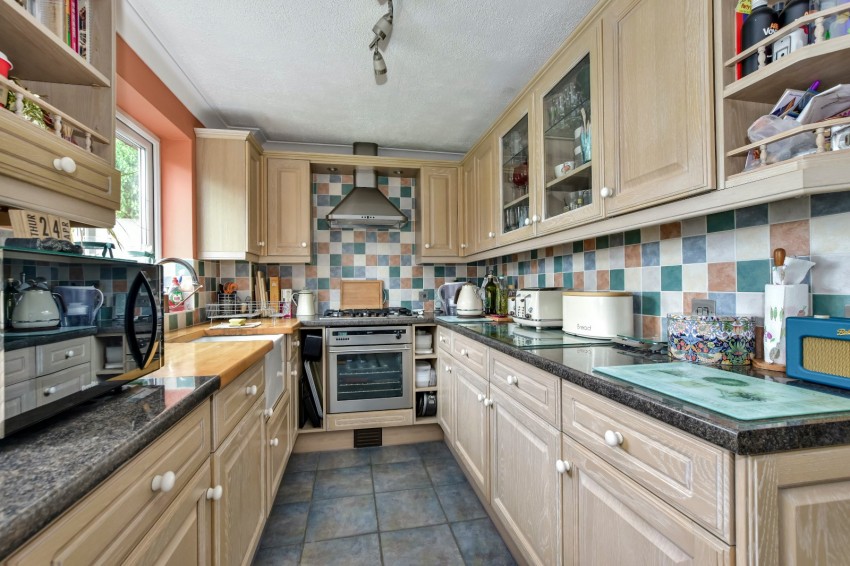 Images for Amersham, Buckinghamshire EAID:2640919782 BID:AME