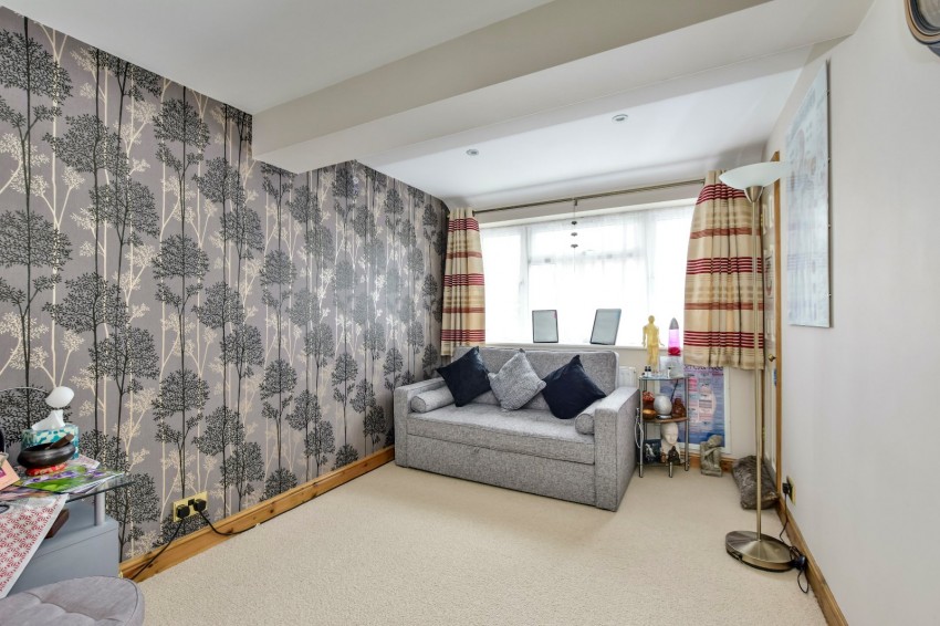 Images for Amersham, Buckinghamshire EAID:2640919782 BID:AME