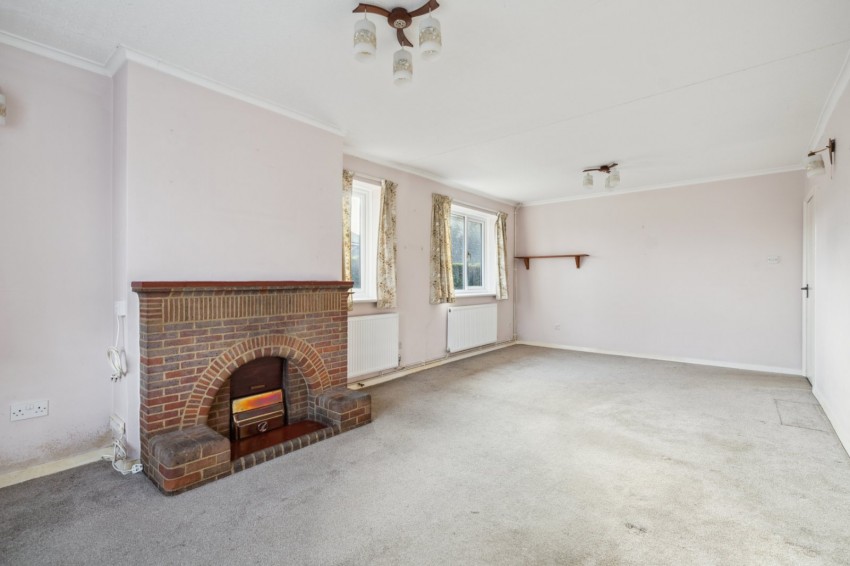 Images for Little Chalfont, Amersham, Buckinghamshire EAID:2640919782 BID:AME