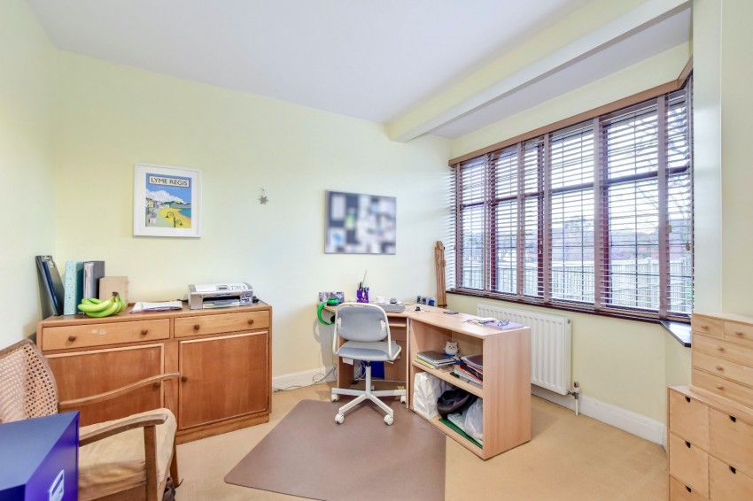 Images for Amersham, Buckinghamshire EAID:2640919782 BID:AME