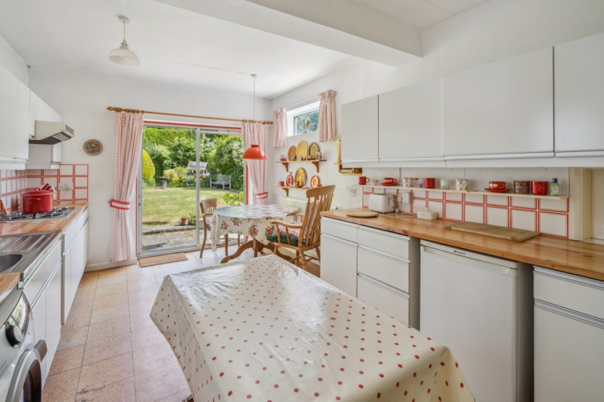Images for Amersham, Buckinghamshire EAID:2640919782 BID:AME