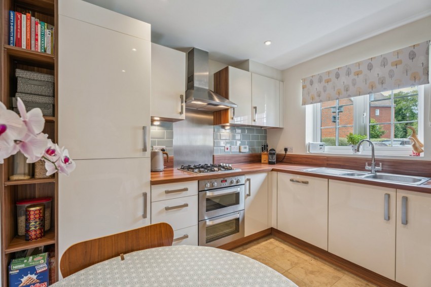 Images for Amersham, Buckinghamshire EAID:2640919782 BID:AME