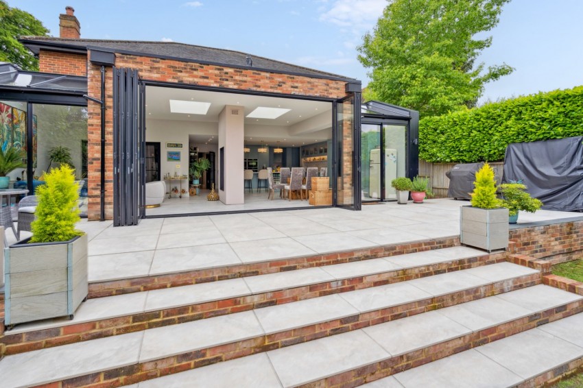 Images for Amersham, Buckinghamshire EAID:2640919782 BID:AME