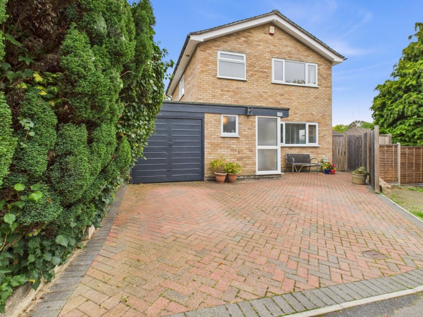 Images for Little Chalfont, Buckinghamshire EAID:2640919782 BID:AME