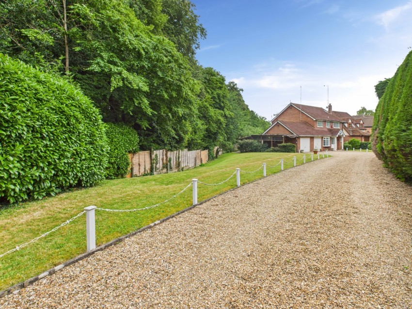 Images for Amersham, Buckinghamshire EAID:2640919782 BID:AME