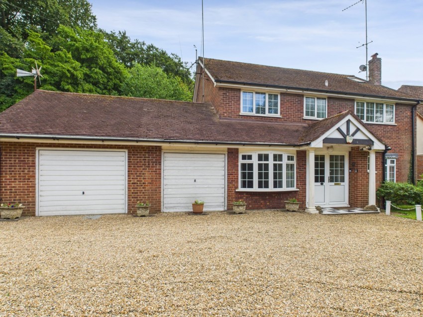 Images for Amersham, Buckinghamshire EAID:2640919782 BID:AME