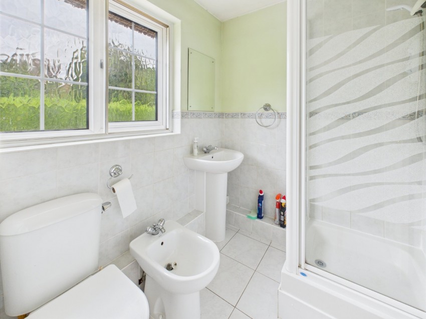 Images for Amersham, Buckinghamshire EAID:2640919782 BID:AME