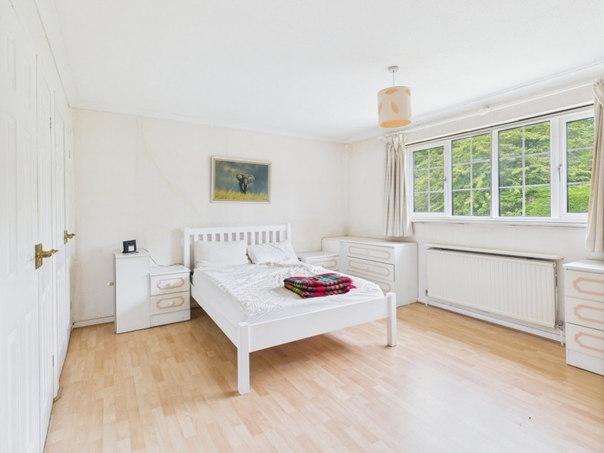 Images for Amersham, Buckinghamshire EAID:2640919782 BID:AME