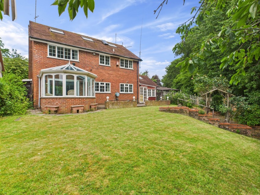 Images for Amersham, Buckinghamshire EAID:2640919782 BID:AME