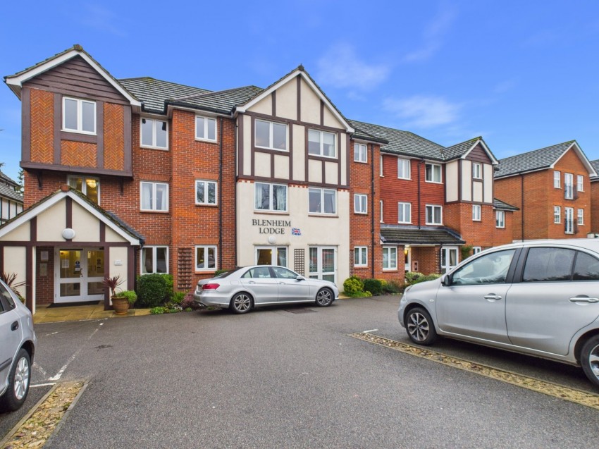 Images for Amersham, Buckinghamshire EAID:2640919782 BID:AME