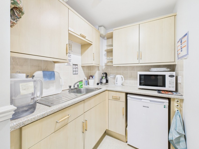 Images for Amersham, Buckinghamshire EAID:2640919782 BID:AME