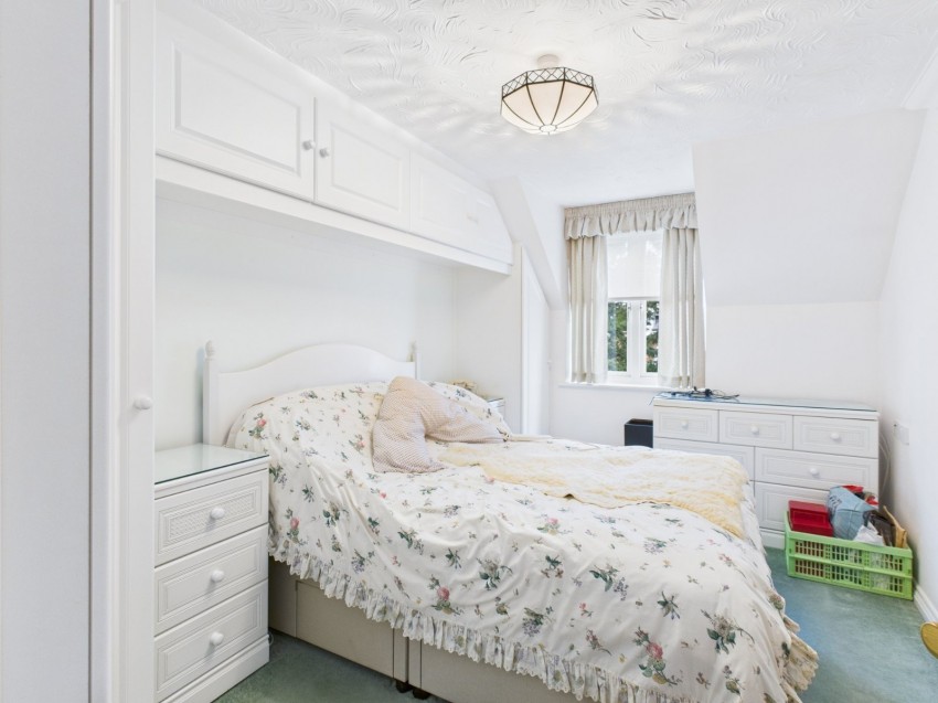 Images for Amersham, Buckinghamshire EAID:2640919782 BID:AME