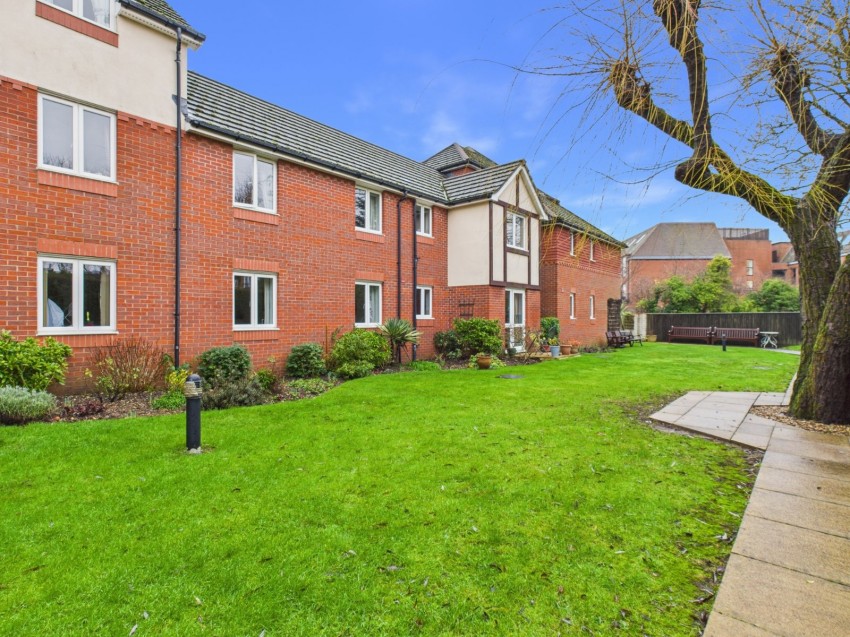 Images for Amersham, Buckinghamshire EAID:2640919782 BID:AME