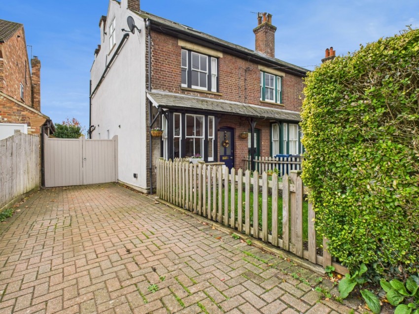 Images for Amersham, Buckinghamshire EAID:2640919782 BID:AME