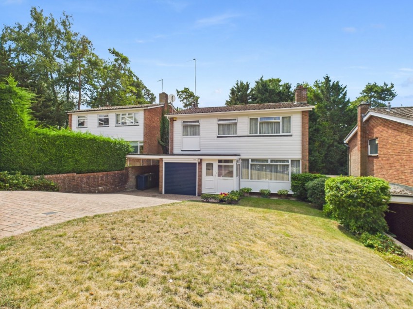 Images for Amersham, Buckinghamshire EAID:2640919782 BID:AME
