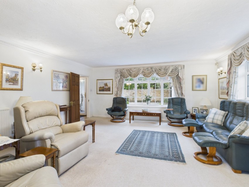 Images for Little Chalfont, Amersham, Buckinghamshire EAID:2640919782 BID:AME