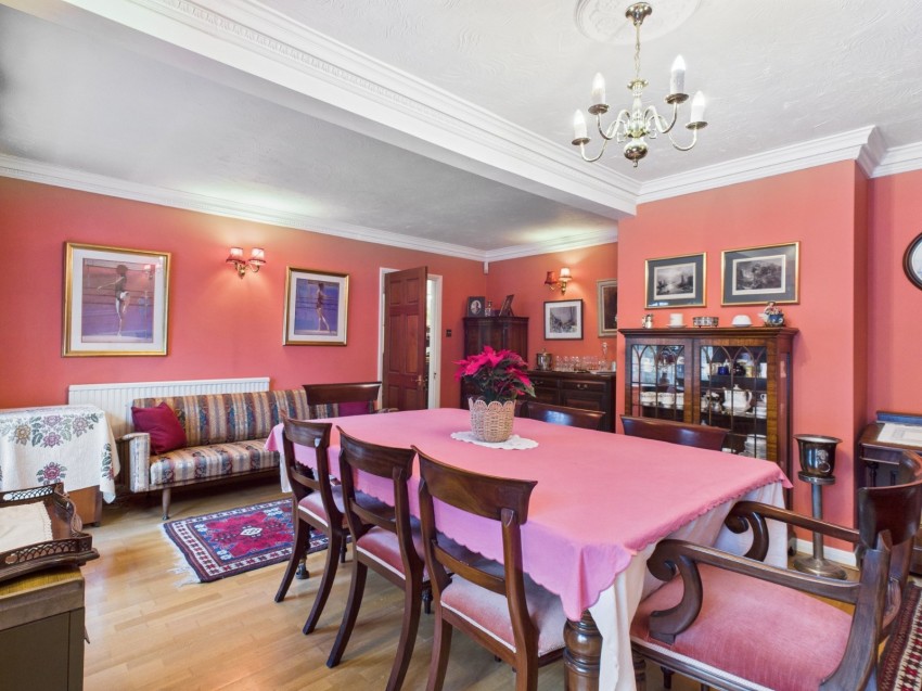 Images for Little Chalfont, Amersham, Buckinghamshire EAID:2640919782 BID:AME