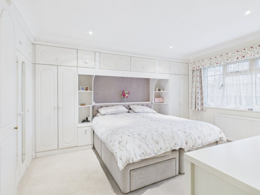 Images for Little Chalfont, Amersham, Buckinghamshire EAID:2640919782 BID:AME