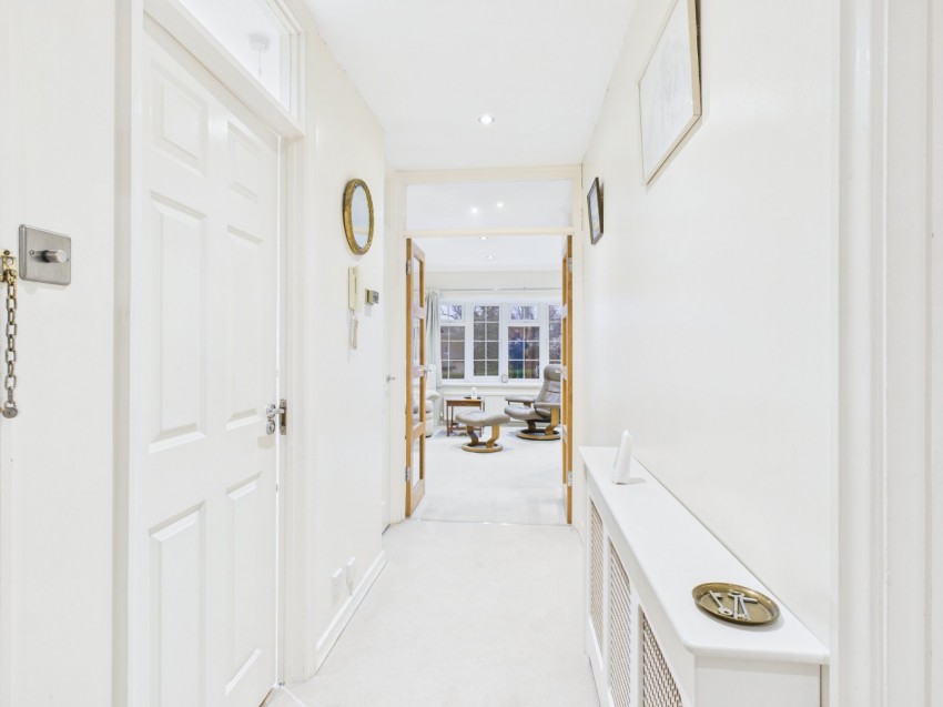 Images for Amersham, Buckinghamshire EAID:2640919782 BID:AME