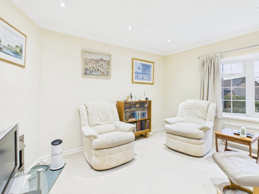 Images for Amersham, Buckinghamshire EAID:2640919782 BID:AME