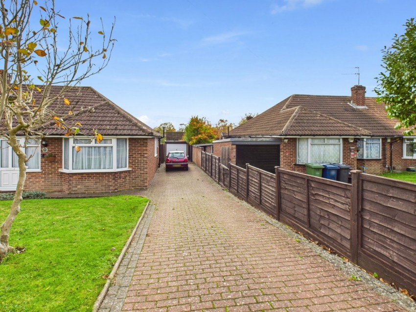 Images for Little Chalfont, Buckinghamshire EAID:2640919782 BID:AME