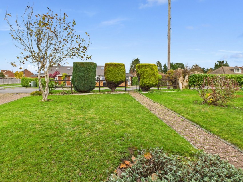 Images for Little Chalfont, Buckinghamshire EAID:2640919782 BID:AME