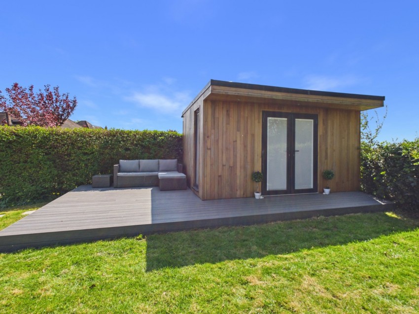 Images for Hyde Heath, Amersham, Buckinghamshire EAID:2640919782 BID:AME