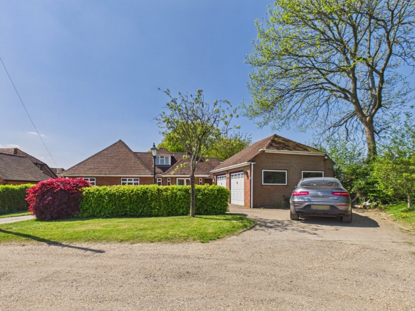 Images for Hyde Heath, Amersham, Buckinghamshire EAID:2640919782 BID:AME