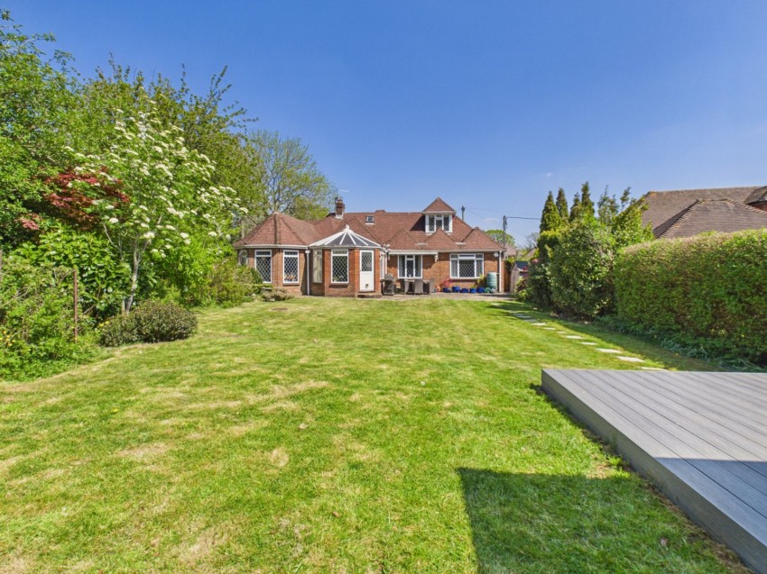 Images for Hyde Heath, Amersham, Buckinghamshire EAID:2640919782 BID:AME