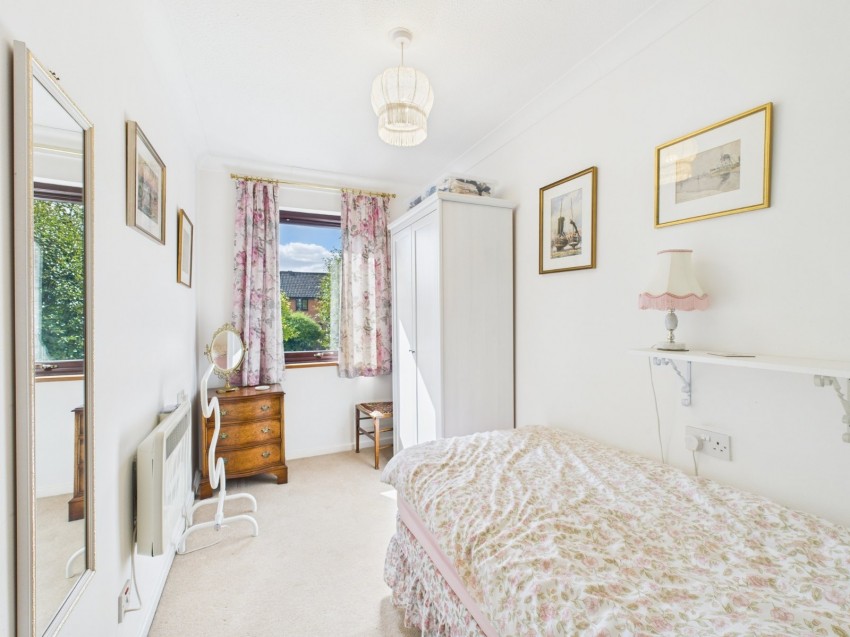 Images for Amersham, Buckinghamshire EAID:2640919782 BID:AME