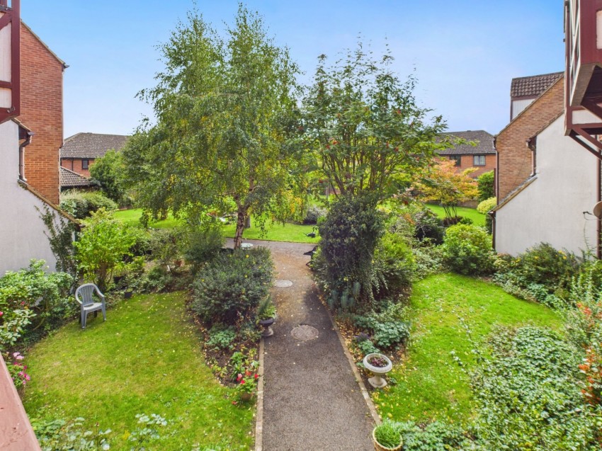 Images for Amersham, Buckinghamshire EAID:2640919782 BID:AME