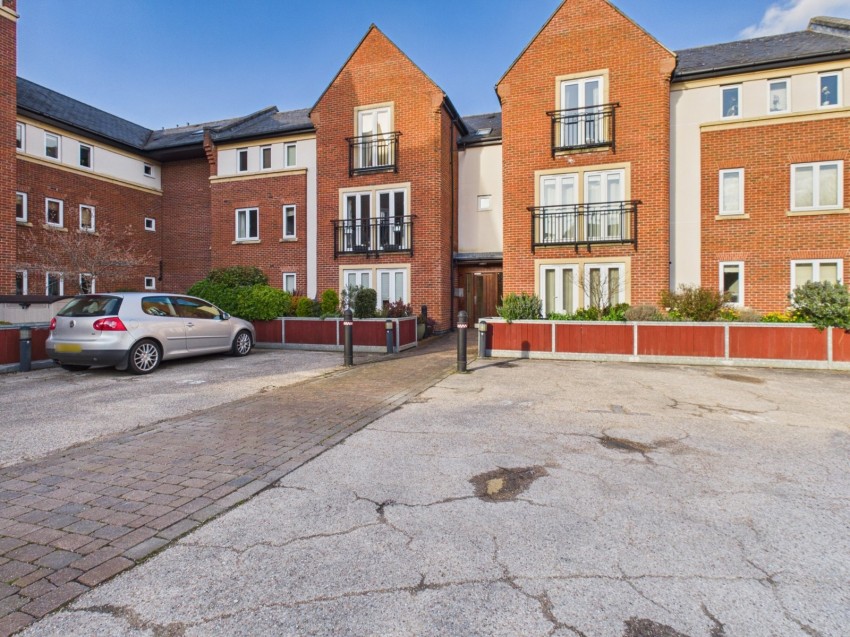 Images for Amersham, Buckinghamshire EAID:2640919782 BID:AME