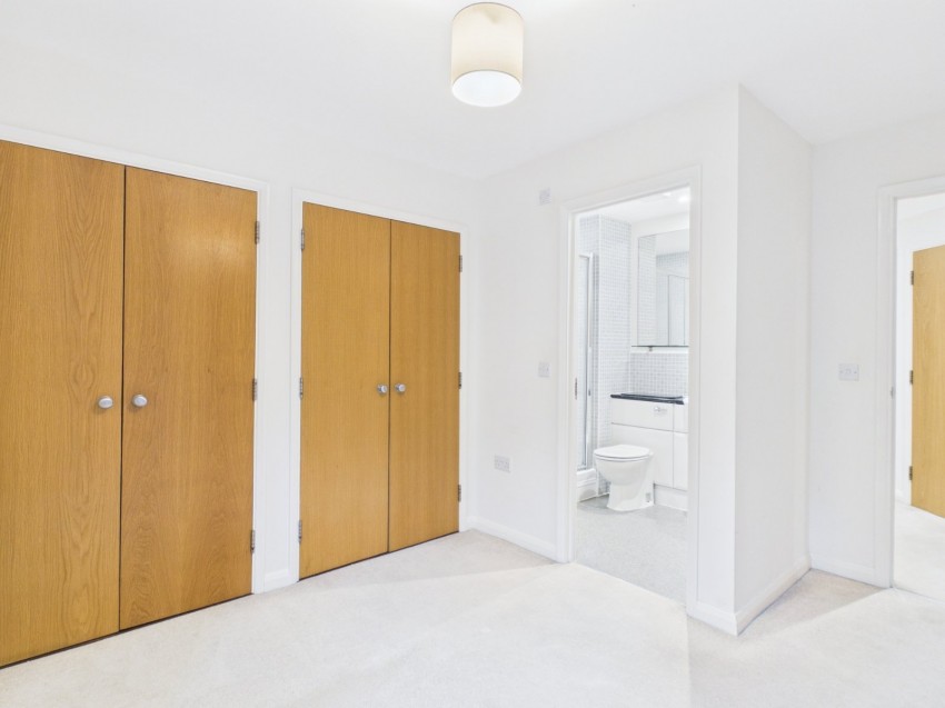Images for Amersham, Buckinghamshire EAID:2640919782 BID:AME