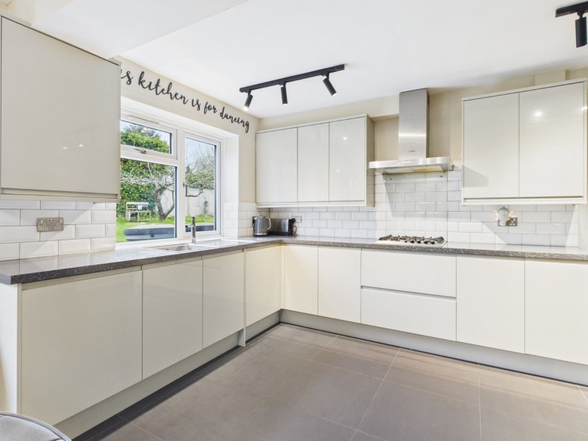 Images for Little Chalfont, Buckinghamshire EAID:2640919782 BID:AME