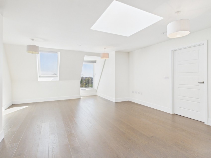 Images for Sycamore Road, 75 Sycamore Road, Amersham, Buckinghamshire EAID:2640919782 BID:AME