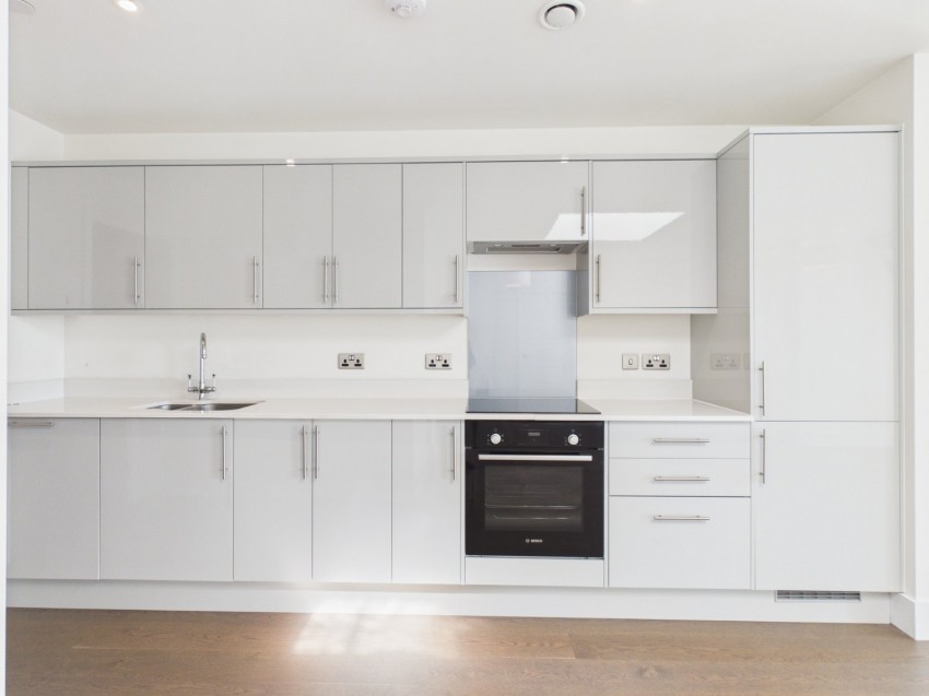 Images for Sycamore Road, 75 Sycamore Road, Amersham, Buckinghamshire EAID:2640919782 BID:AME