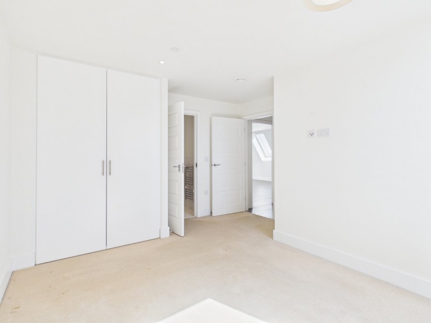 Images for Sycamore Road, 75 Sycamore Road, Amersham, Buckinghamshire EAID:2640919782 BID:AME